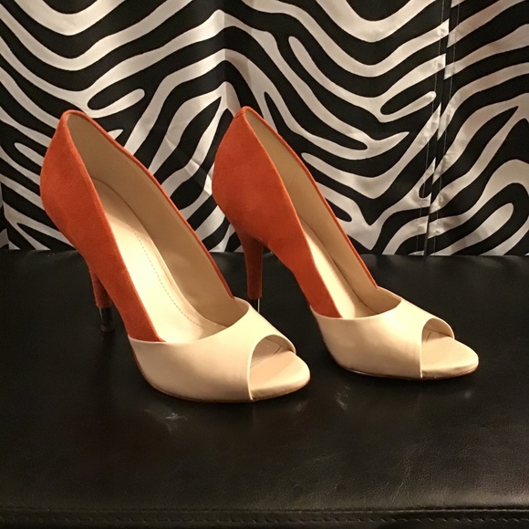 Open-Toe Heels - Picture 2 of 8